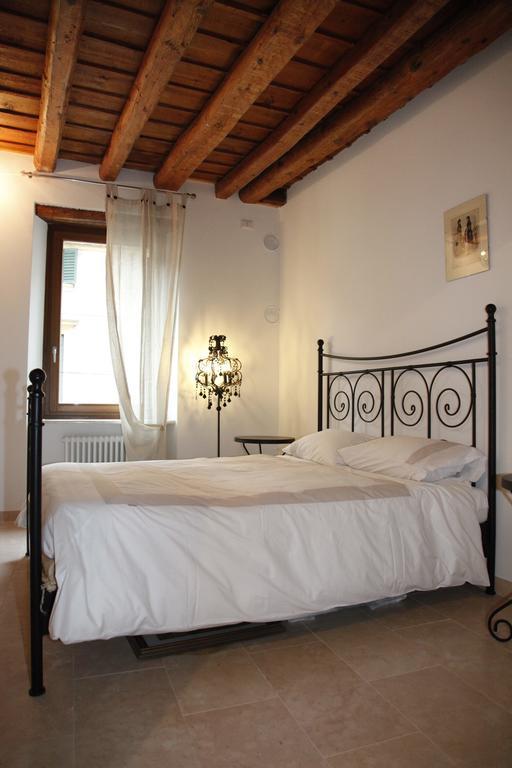 Centre 2 Bedroom Flat Verona Exterior foto